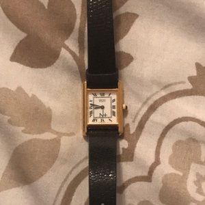 Deimos woman’s leather wristband watch